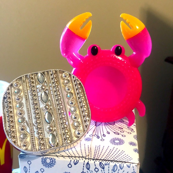 Bath & body works car holder